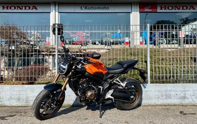 Honda CB 650 R E-Clutch (2024 - 26) nuova