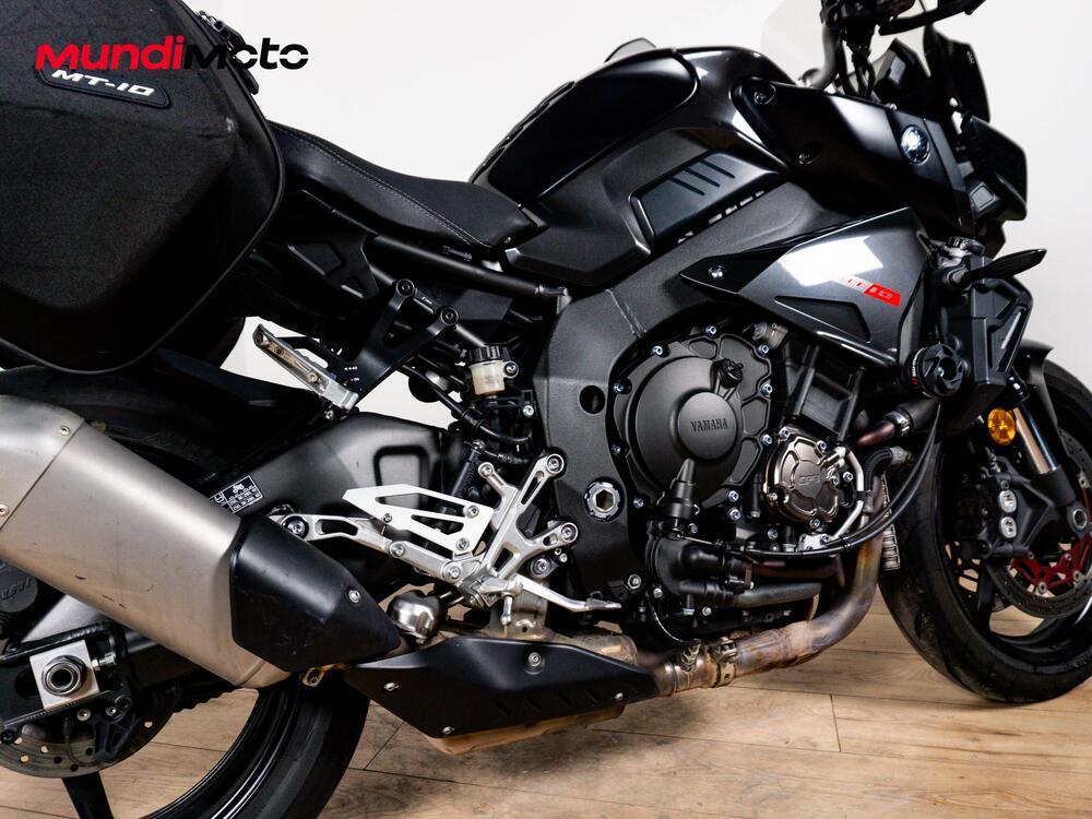 Yamaha MT-10 ABS (2016 - 17) (4)