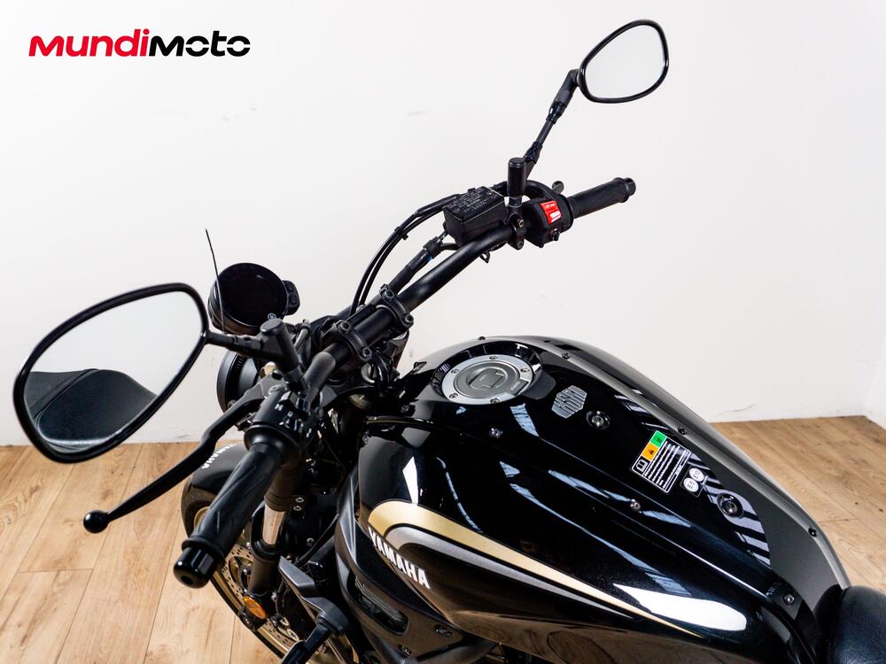 Yamaha XSR 700 (2022 - 26) (11)