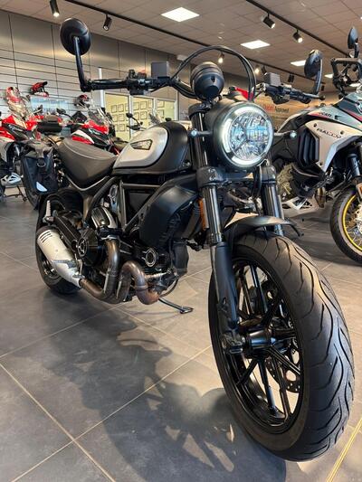 Ducati Scrambler 800 Icon (2017 - 20) usata