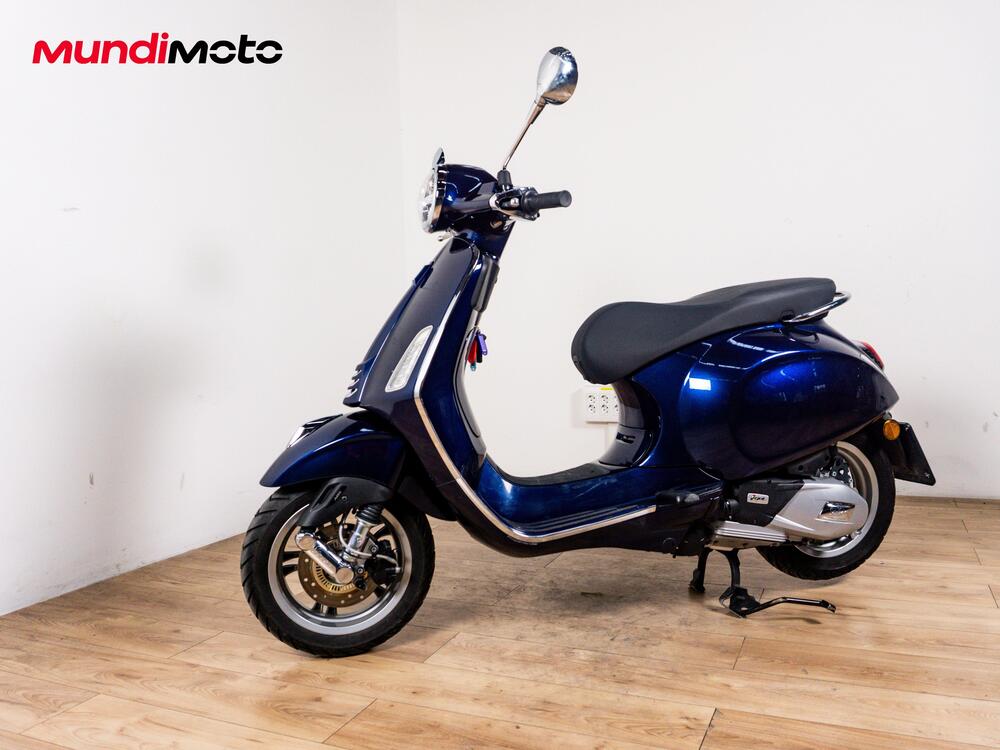 Vespa Primavera 125 Batik (2024 - 26) (8)