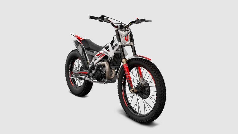 TRS Motorcycles XTrack 300 XTrack 300 One R AE (2026)