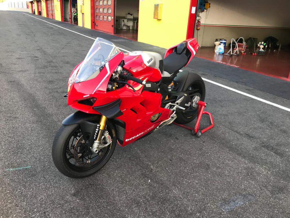 Ducati Panigale V4 S 1100 (2020) (8)