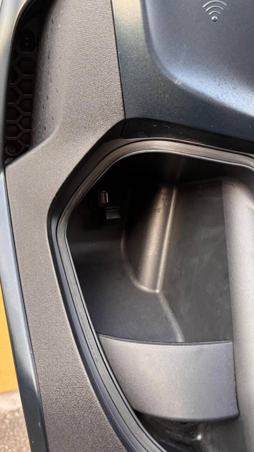 Piaggio Beverly 400 S ABS-ASR (2021 - 24) (9)