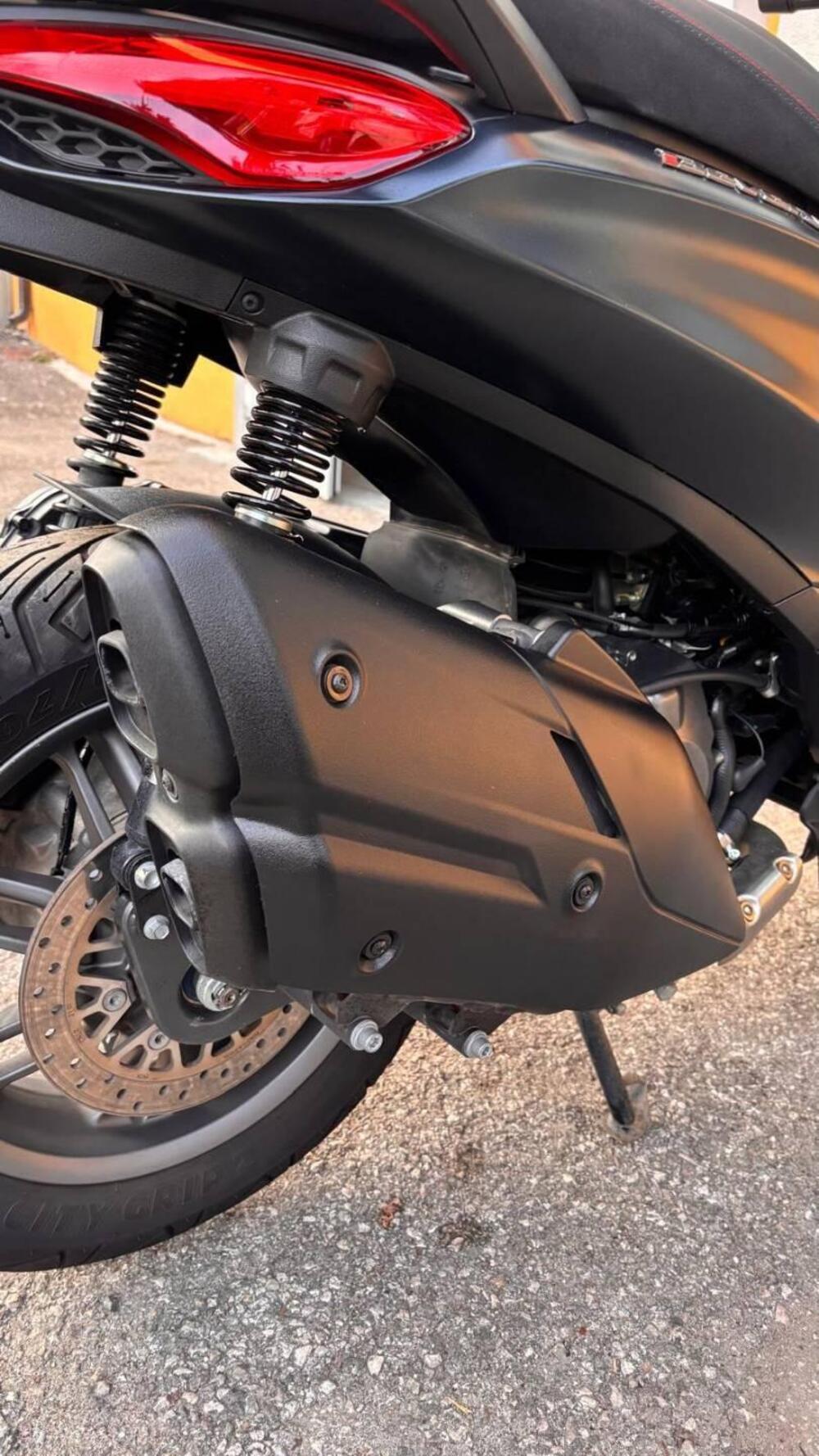 Piaggio Beverly 400 S ABS-ASR (2021 - 24) (11)