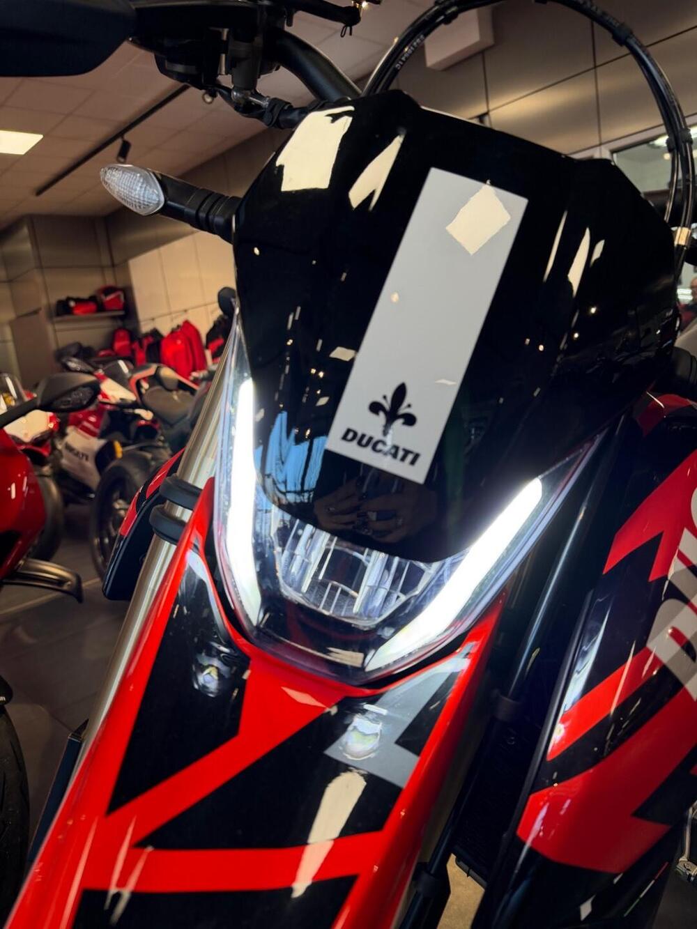 Ducati Hypermotard 698 Mono RVE (2024 - 26) (16)