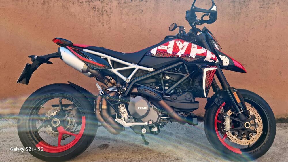 Ducati Hypermotard 950 RVE (2020) (4)