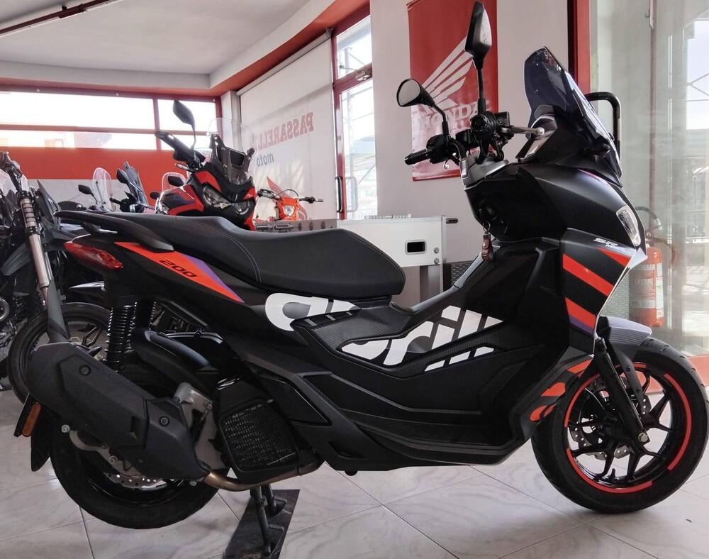 Aprilia SR GT 200 Replica (2024 - 25) (3)