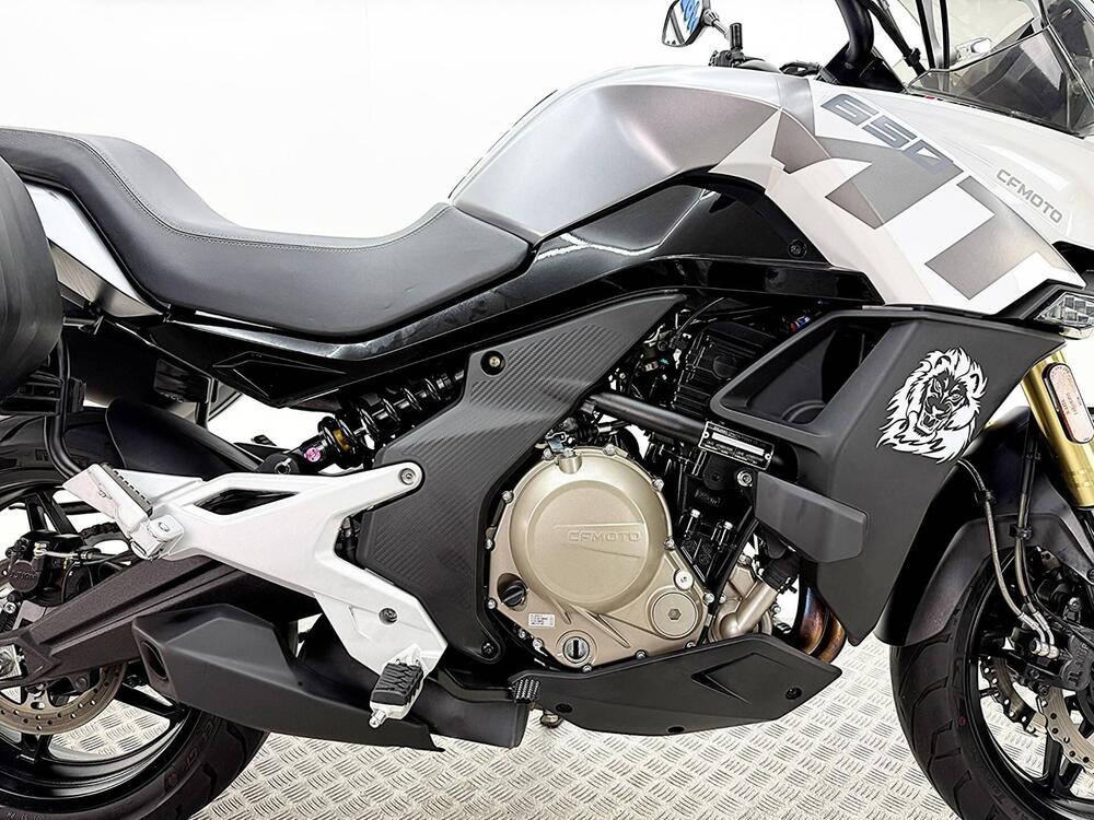 CFMOTO 650MT (2021 - 24) (8)