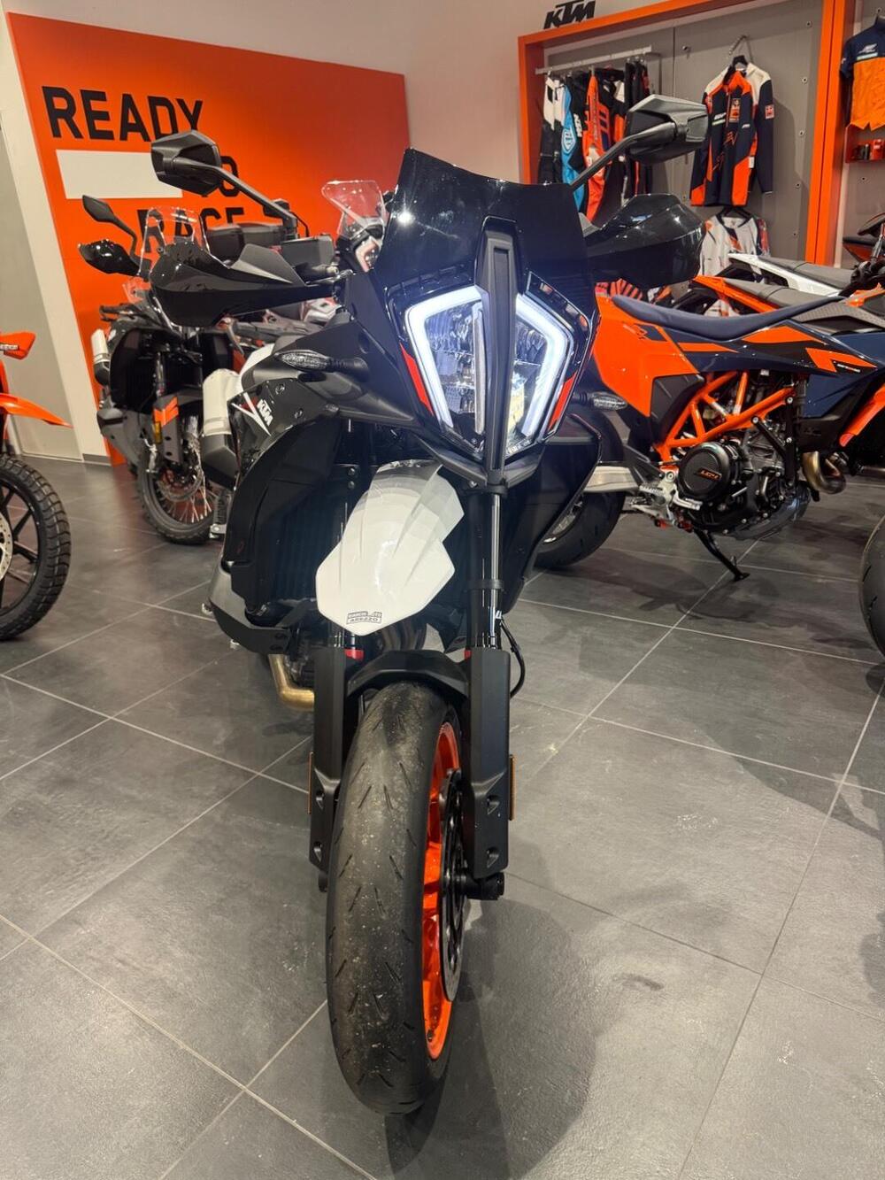 KTM 890 SMT (2023 - 25) (10)