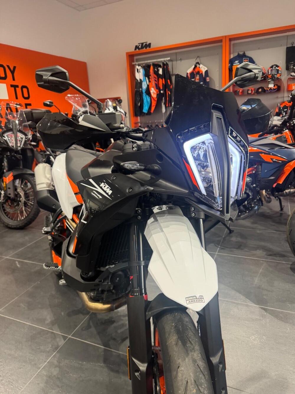 KTM 890 SMT (2023 - 25) (11)