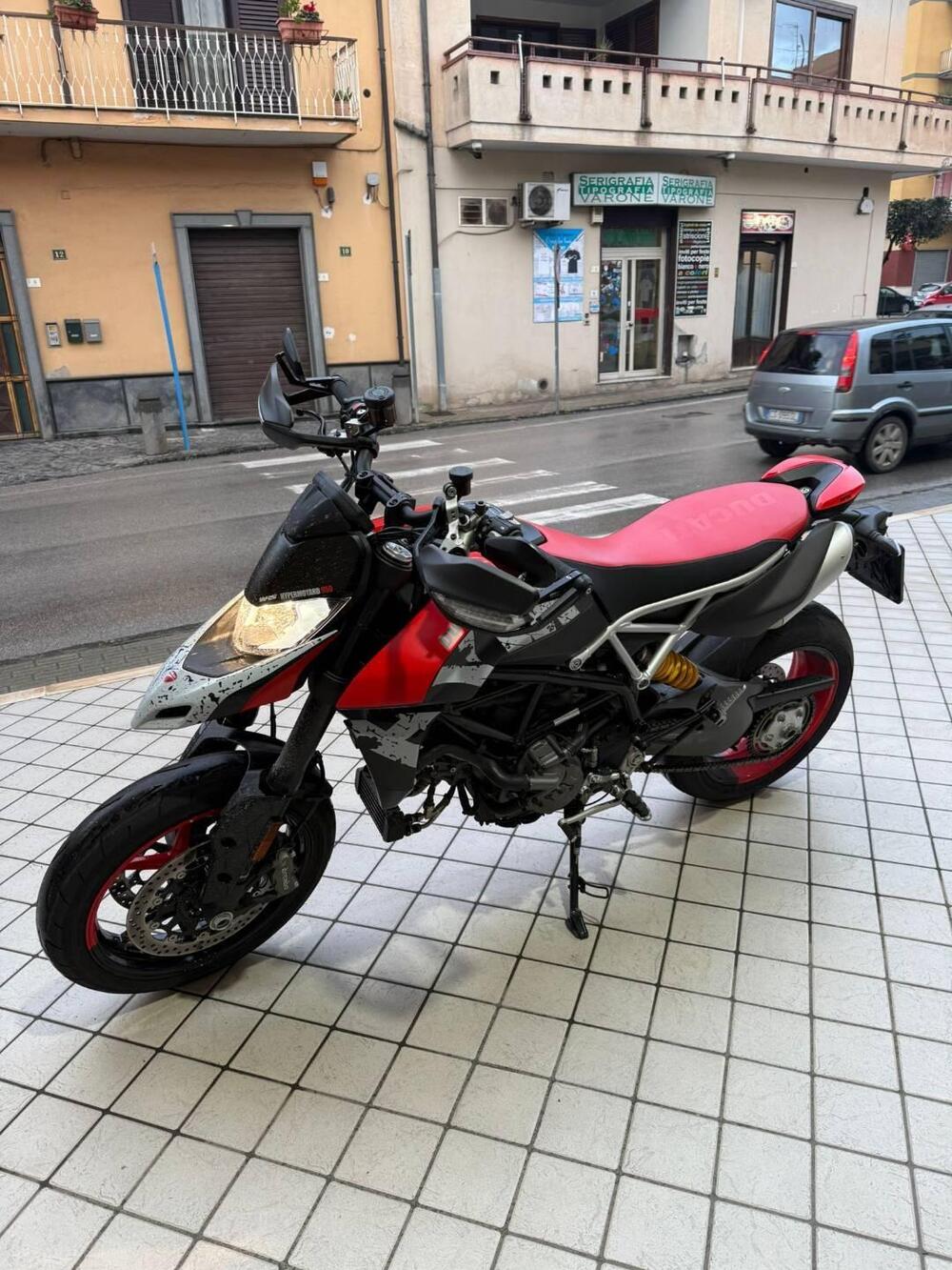 Ducati Hypermotard 950 RVE (2022 - 25) (2)