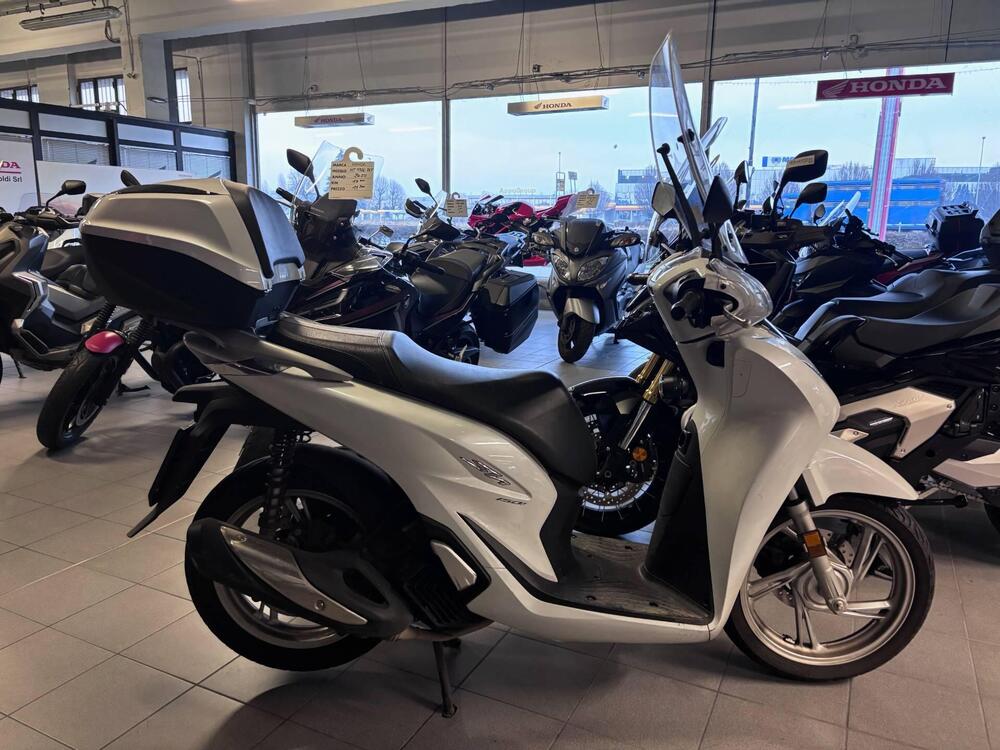 Honda SH 150i (2020 - 23) (4)