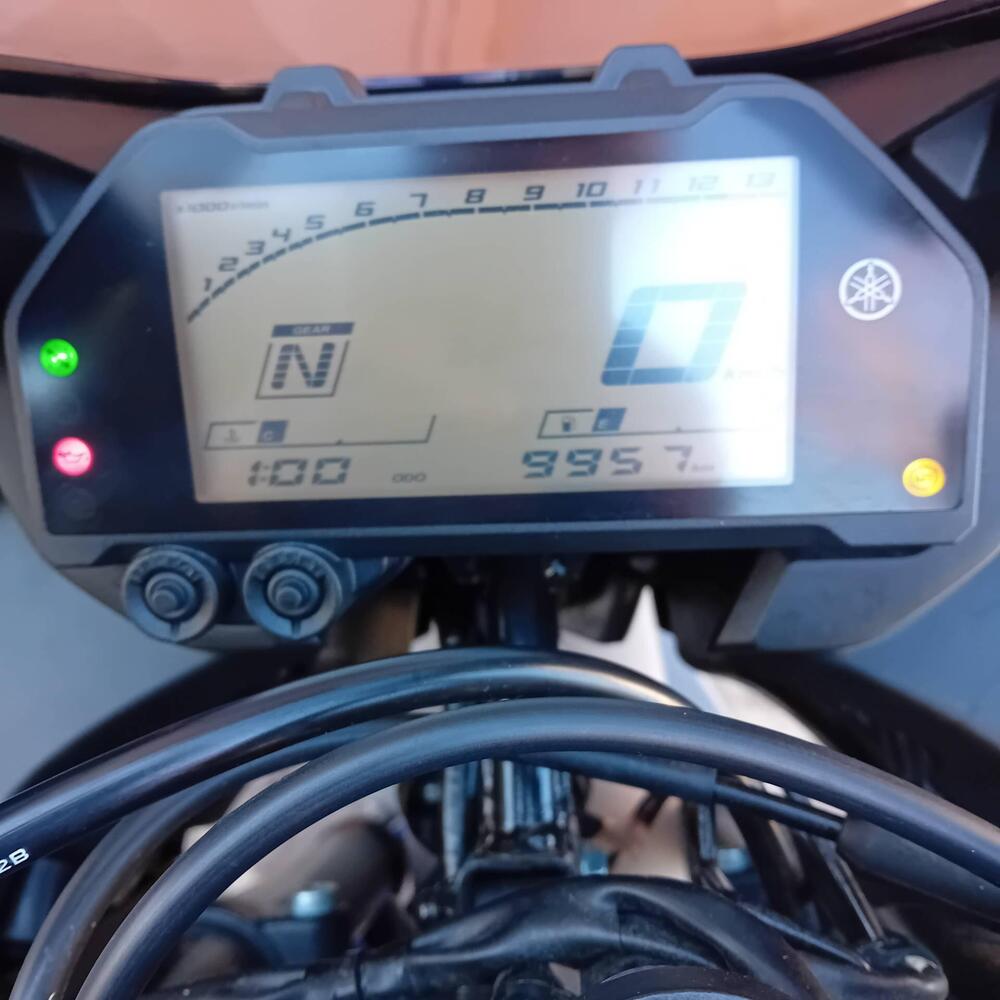 Yamaha YZF R3 (2019 - 20) (3)