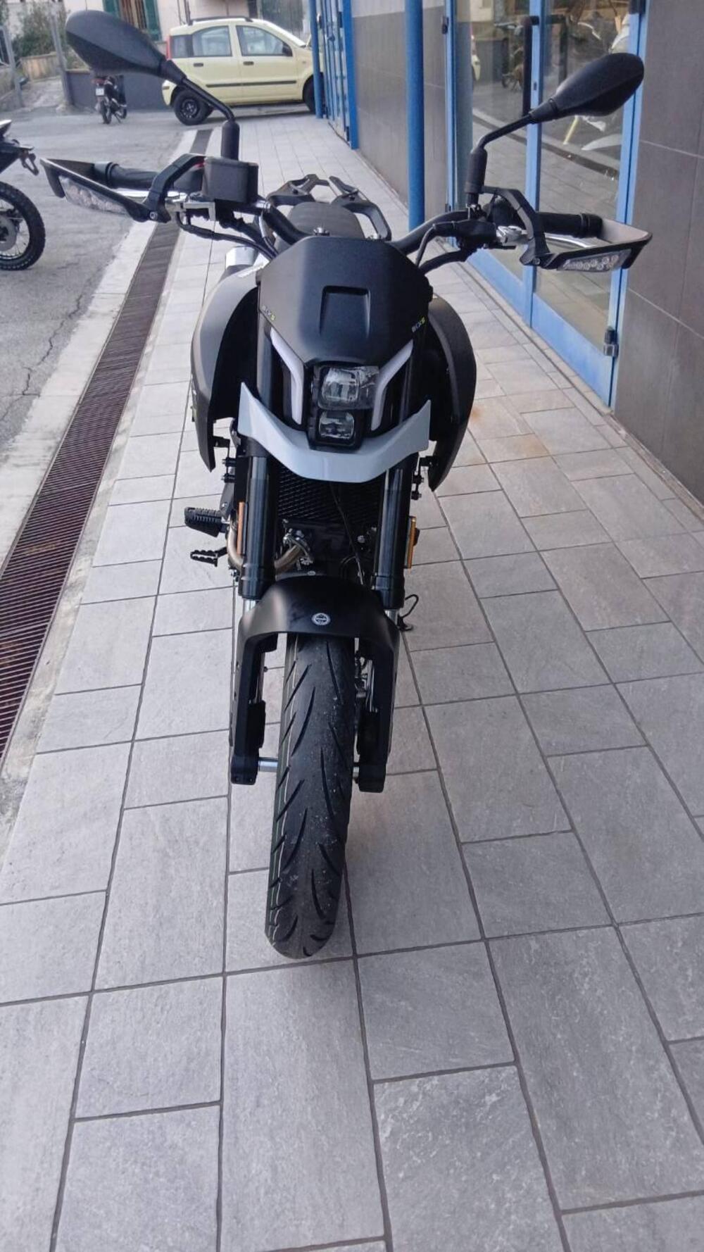 Benelli BKX 125 S (2026) (3)