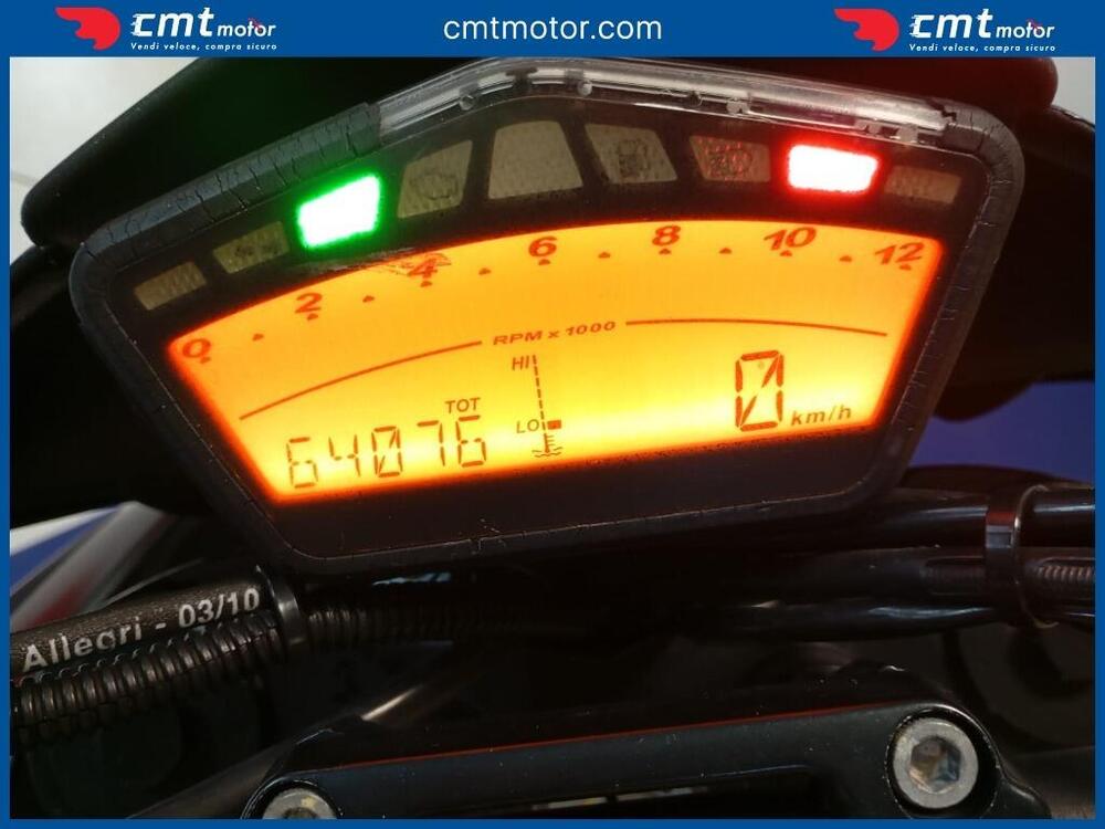 Ducati Hypermotard 796 (2012) (5)