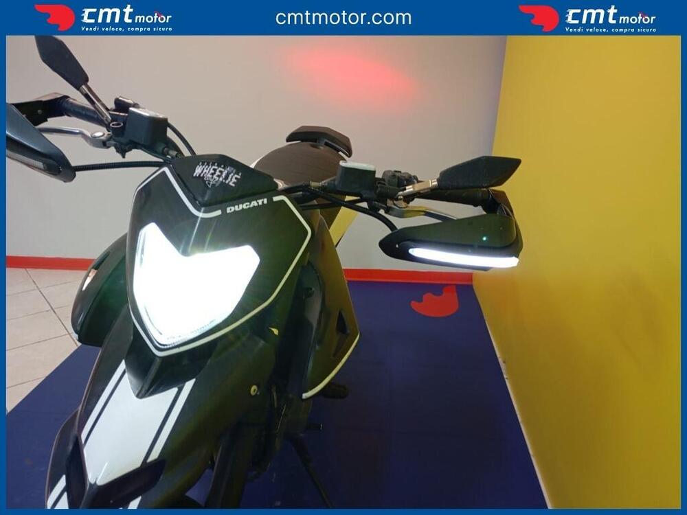 Ducati Hypermotard 796 (2012) (8)