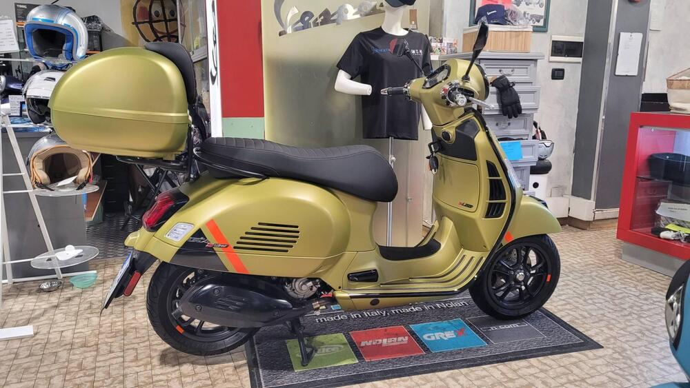 Vespa GTS 300 Super Sport (2023 - 24)