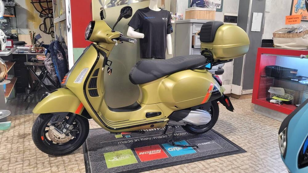 Vespa GTS 300 Super Sport (2023 - 24) (3)