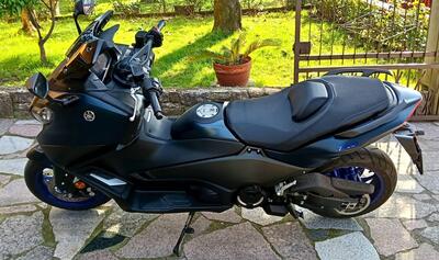 Yamaha T-Max 560 (2022 - 24) usata