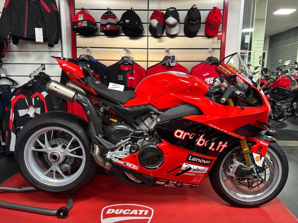 Ducati Panigale V4 Bautista 2022 World Champion Replica (2023)