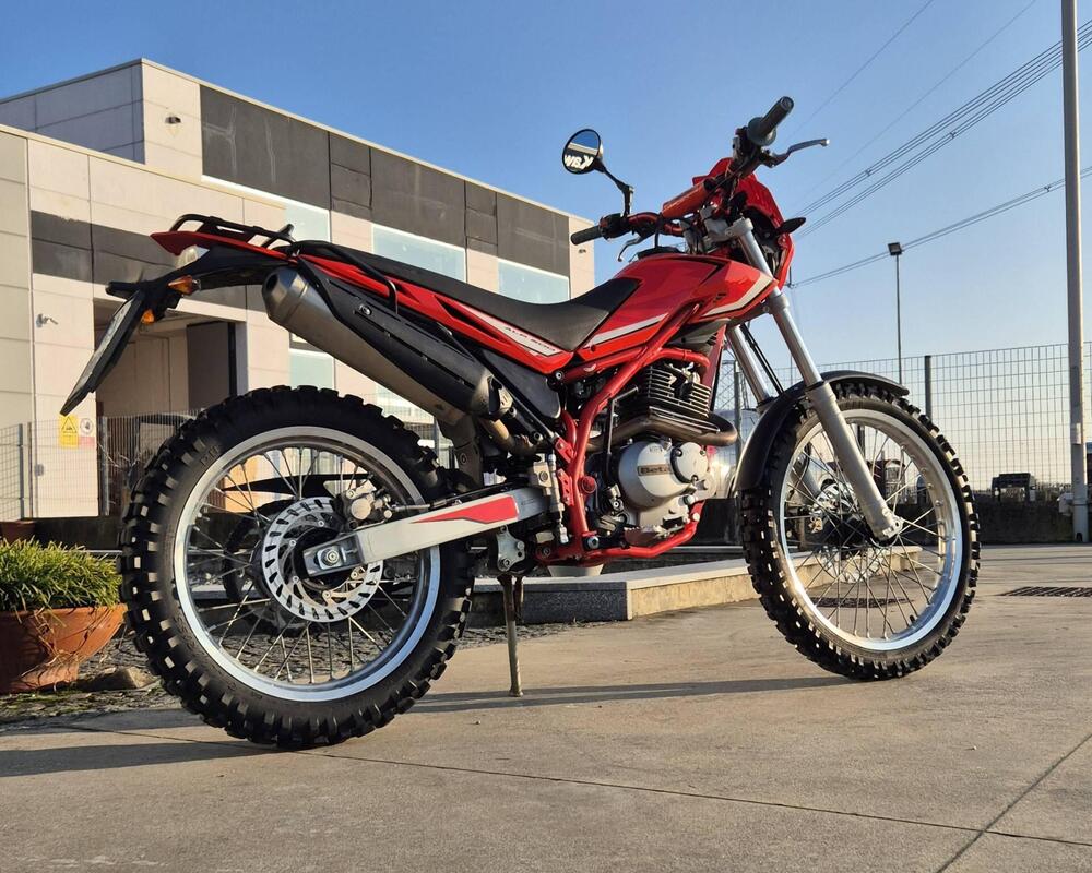 Betamotor Alp 200 (2018 - 20) (2)