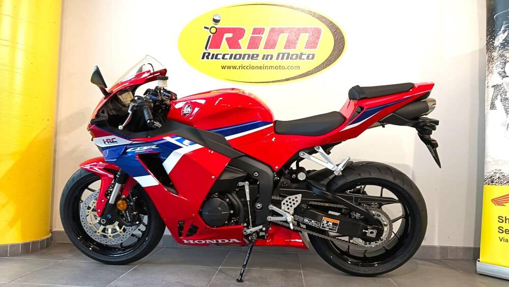 Honda CBR 600 RR (2024 - 26) (2)