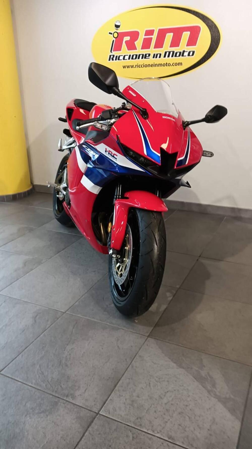 Honda CBR 600 RR (2024 - 26) (6)