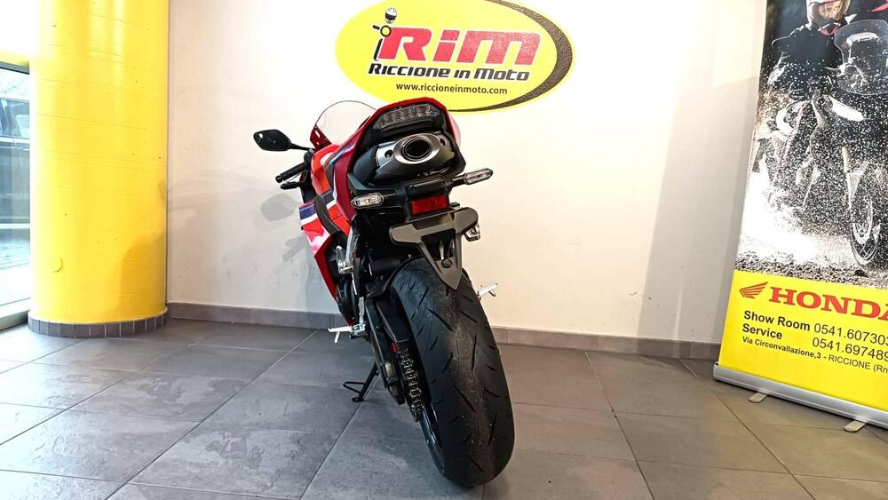Honda CBR 600 RR (2024 - 26) (9)