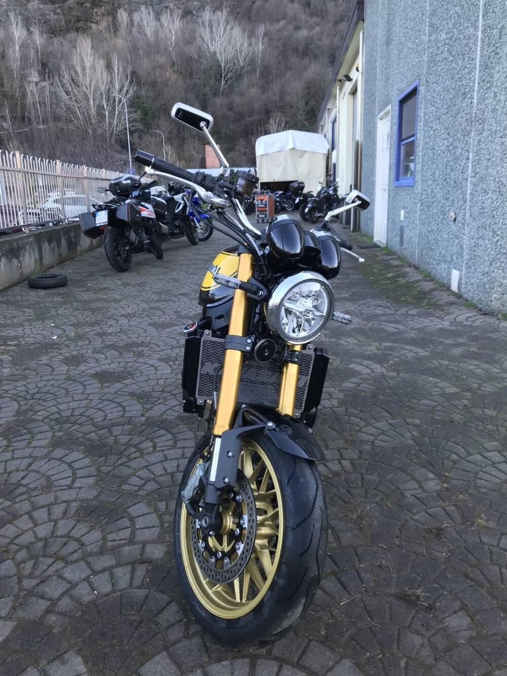 Kawasaki Z 900 RS SE (2022 - 25) (6)