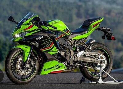 Kawasaki Ninja ZX-4RR (2024 - 26) usata