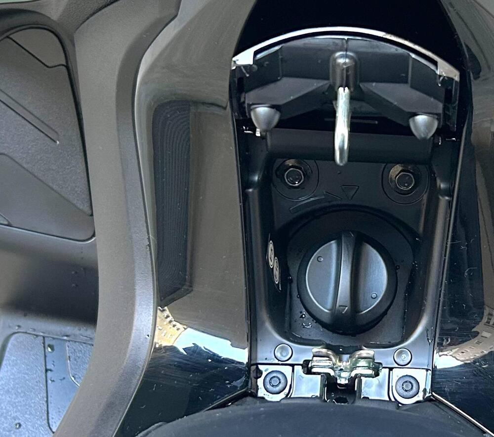 Yamaha Tricity 300 (2025 - 26) (10)