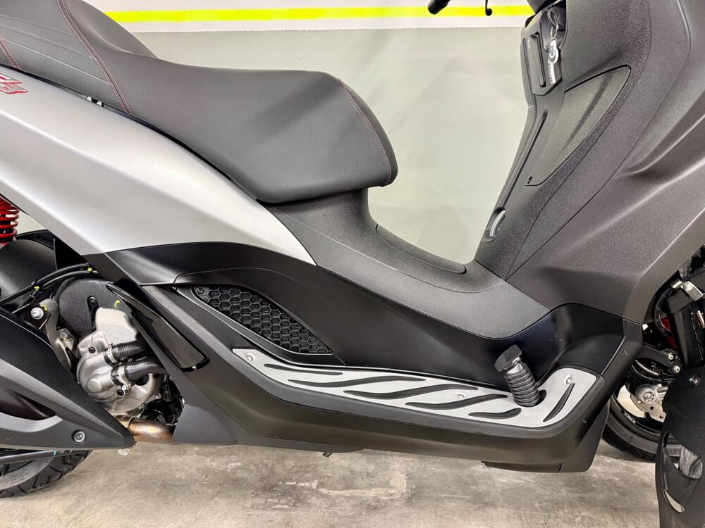 Piaggio MP3 300 Sport ABS Hpe (2021 - 24) (5)