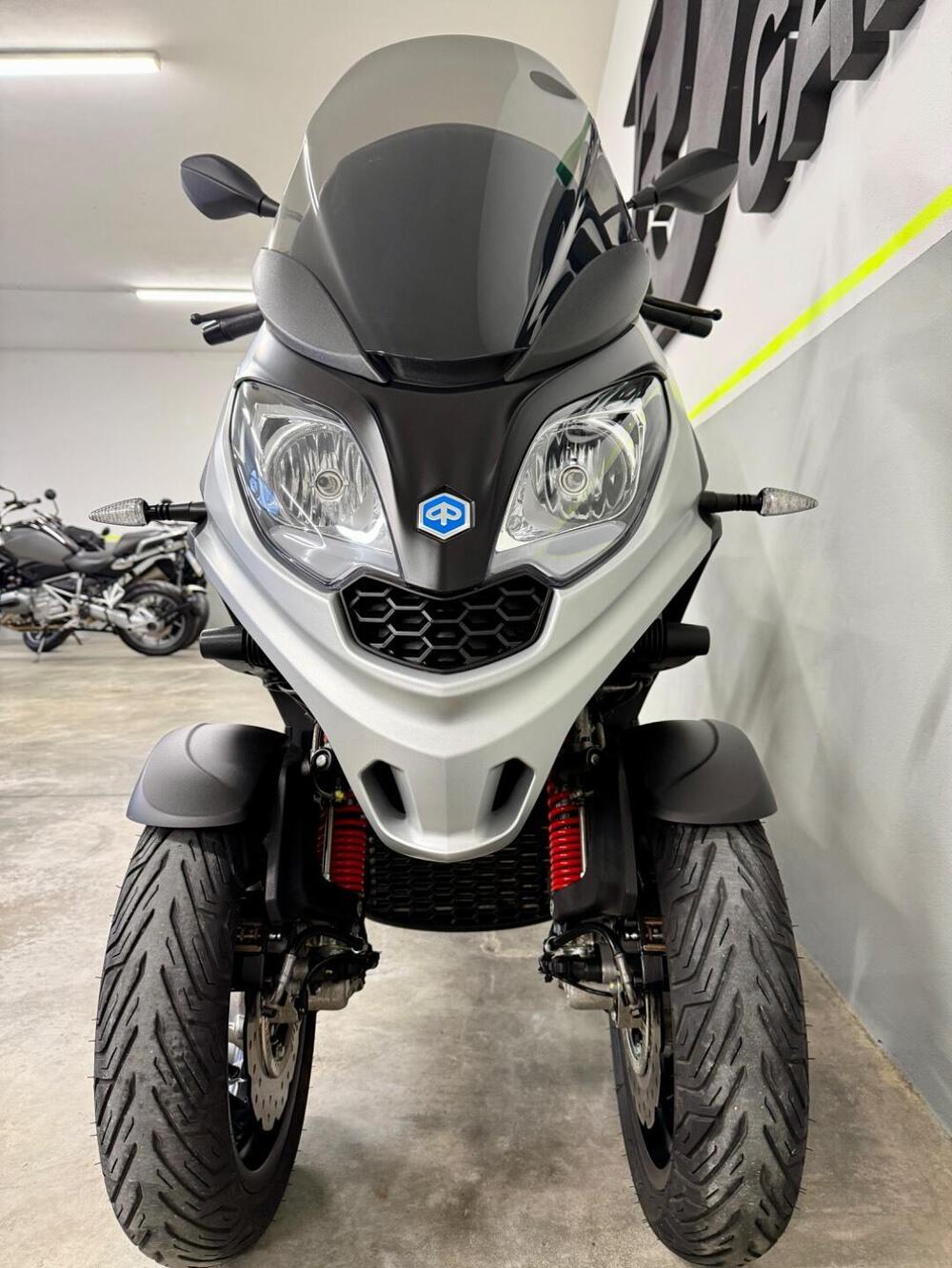 Piaggio MP3 300 Sport ABS Hpe (2021 - 24) (16)