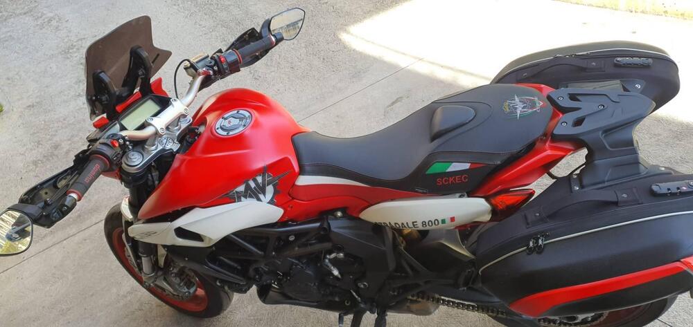 MV Agusta Stradale 800 EAS ABS (2015 - 17) (5)