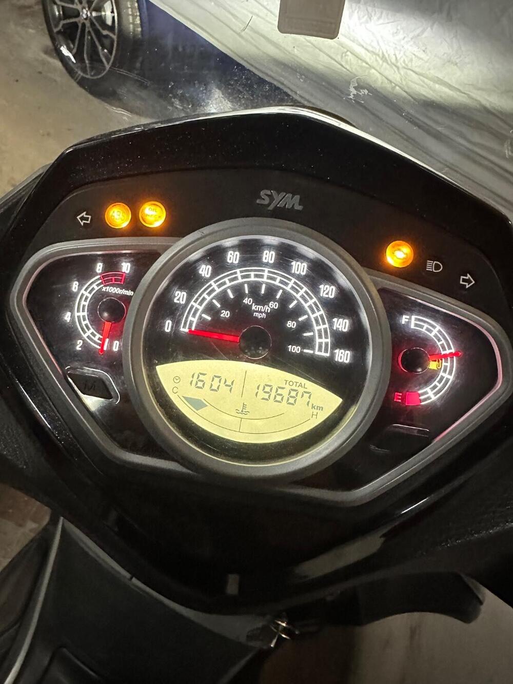 Sym HD 300 (2021 - 25) (2)