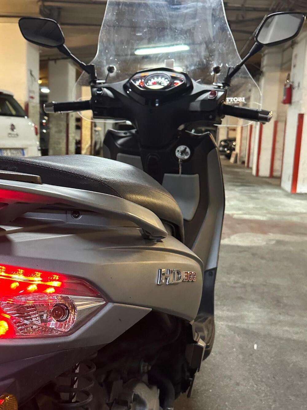 Sym HD 300 (2021 - 25) (4)