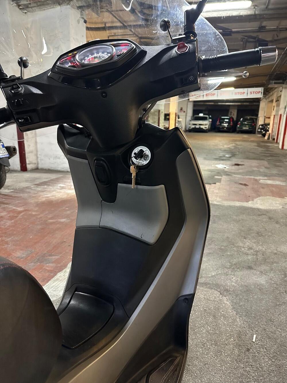 Sym HD 300 (2021 - 25) (5)