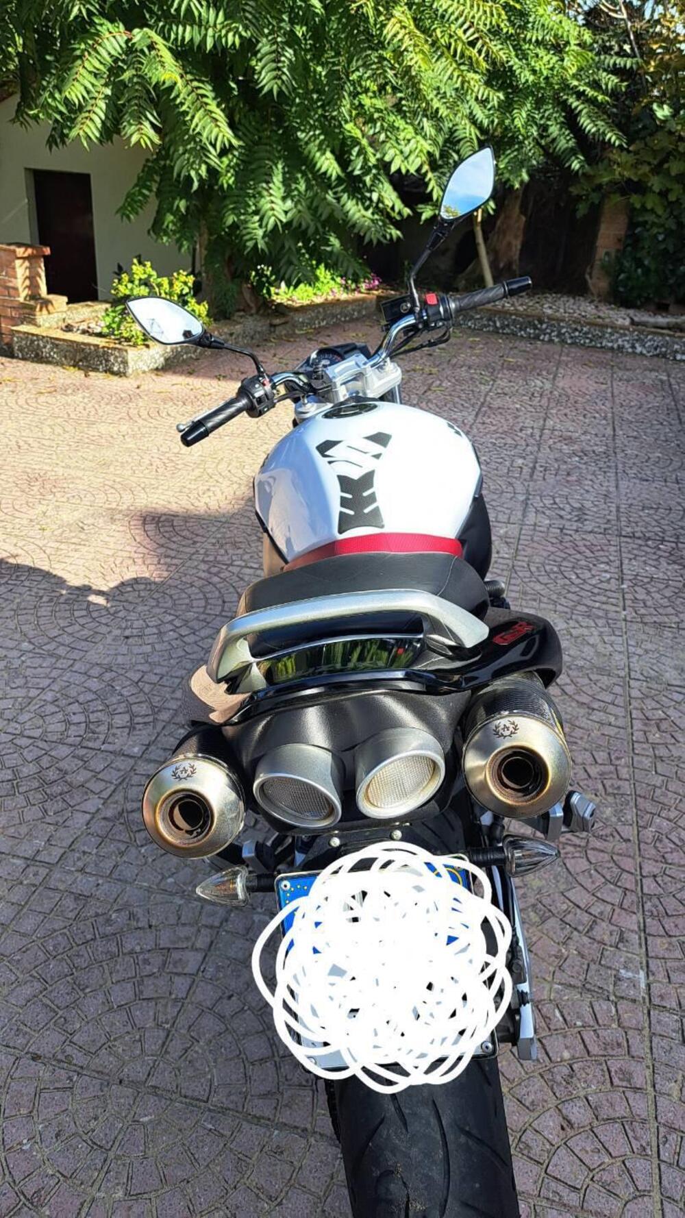 Suzuki GSR 600 (2006 - 11) (2)