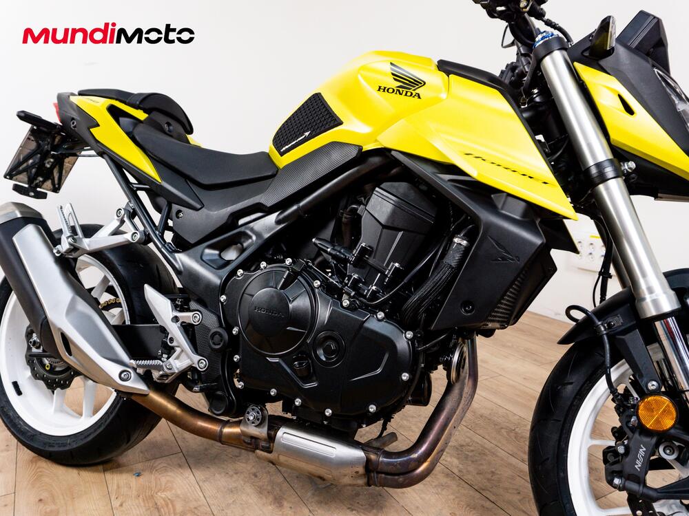 Honda CB 750 Hornet (2025) (5)