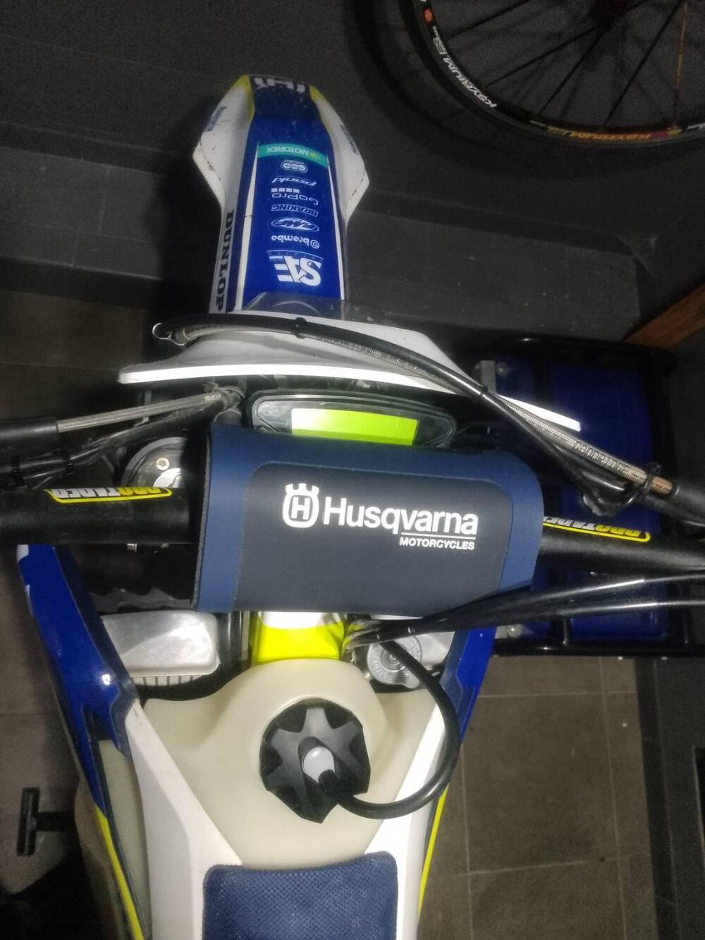 Husqvarna FE 250 (2018) (2)