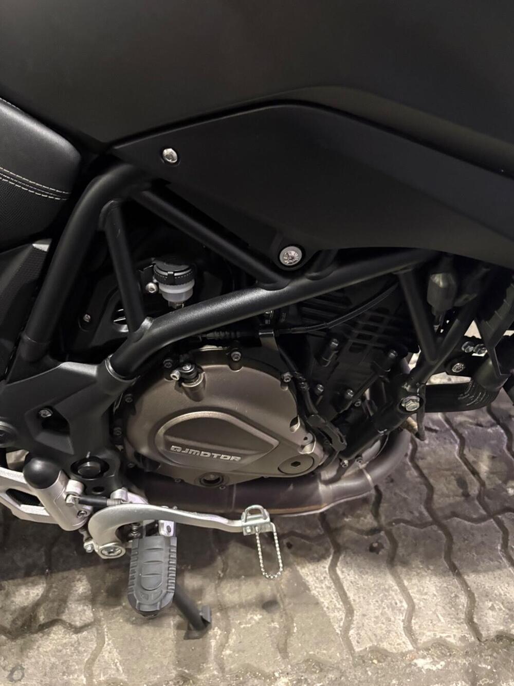 QJ Motor SRT 700 X (2024 - 25) (4)