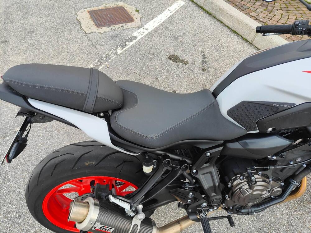 Yamaha MT-07 (2018 - 20) (9)