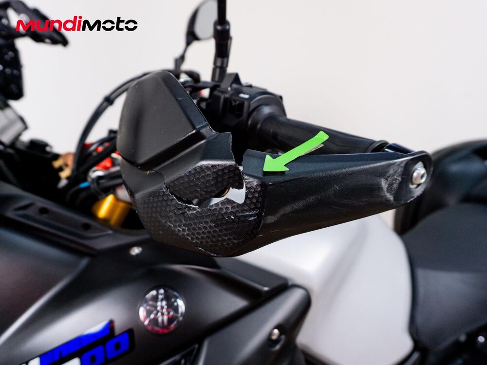 Yamaha XT1200Z Super Ténéré First Edition (2010 - 11) (13)