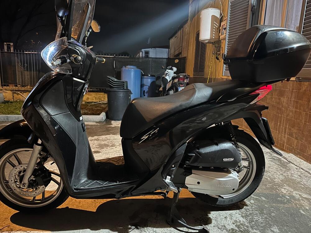 Honda SH 150 i ABS (2013 - 16) (6)
