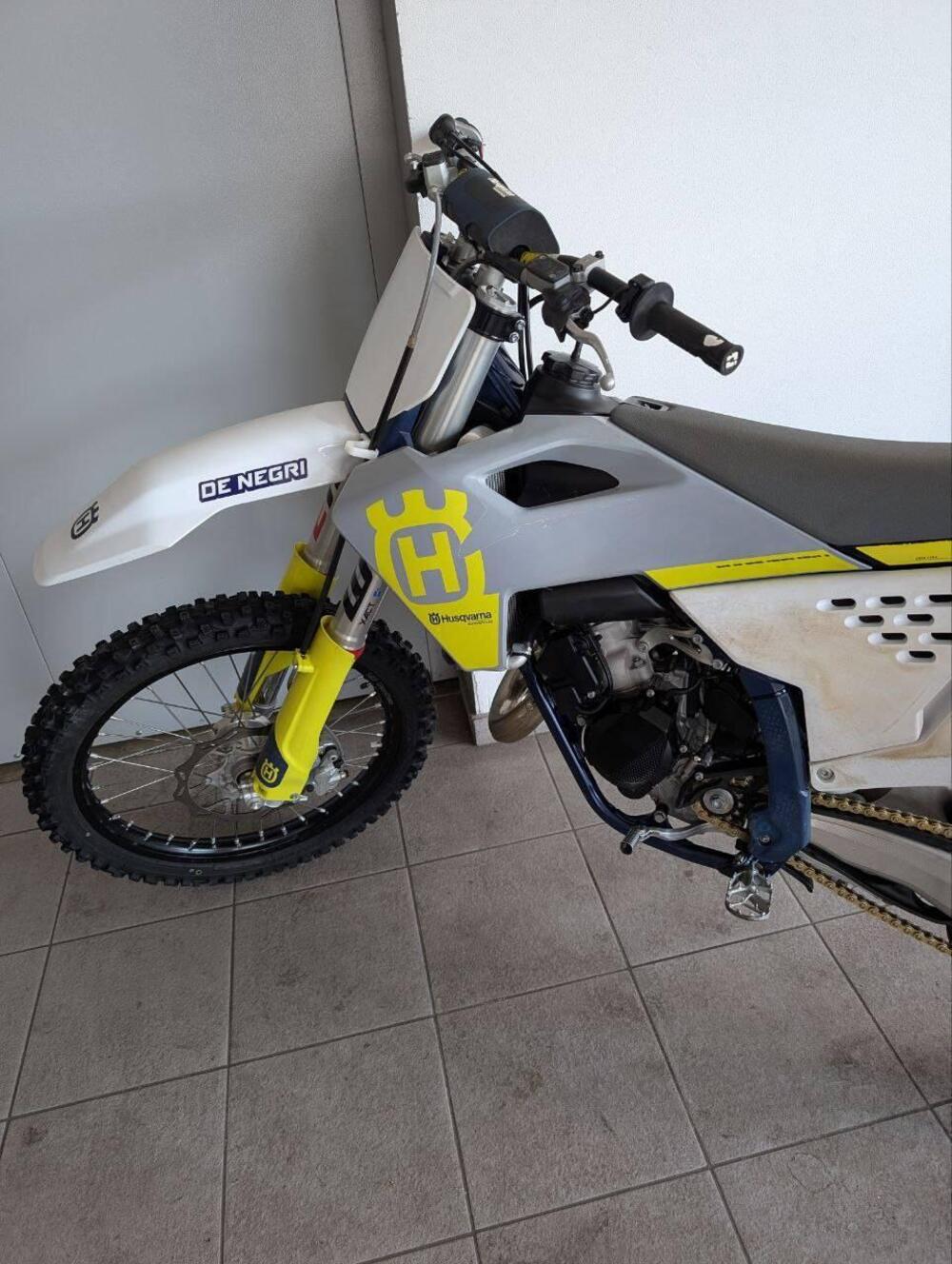 Husqvarna TC 125 (2023) (2)