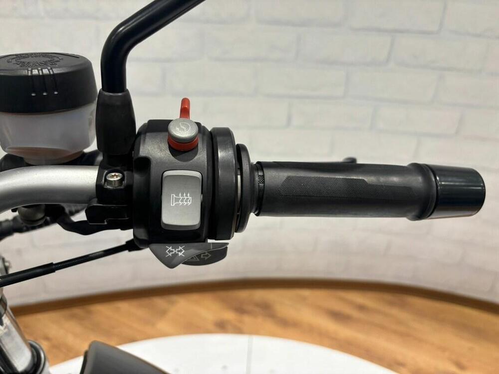 Bmw R 1200 R (2006 - 11) (12)