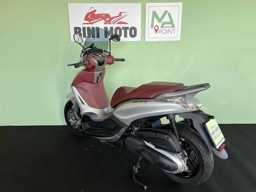 Piaggio Beverly 350 SportTouring ie ABS (2011 - 17) (6)