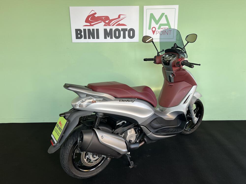 Piaggio Beverly 350 SportTouring ie ABS (2011 - 17) (8)