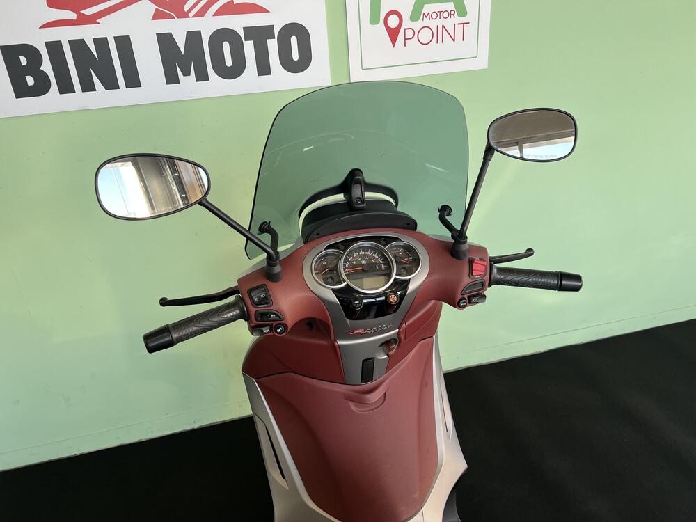 Piaggio Beverly 350 SportTouring ie ABS (2011 - 17) (20)